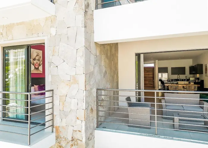 Hotel “tramonti Lux”